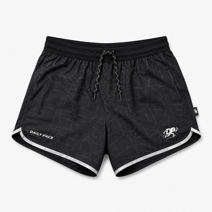 Daily pace route shorts black